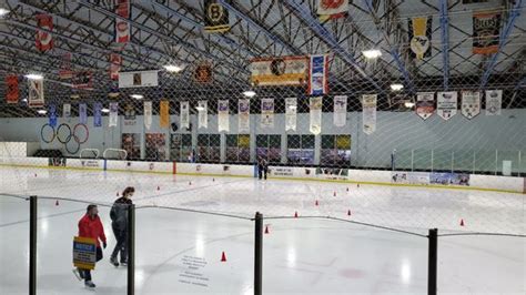 Ice pines arena - 